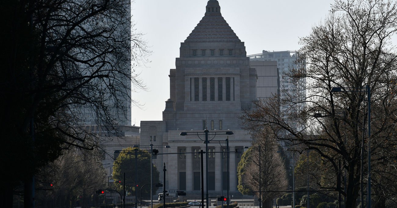 「MMT論争」がコロナで再燃、財政赤字急拡大の先に見える国家像とは