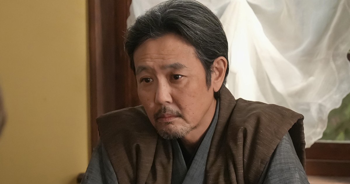 熱々のミルクを吹き出す岡部たかし！舌をヤケドしたような演技が細かくて最高〈ばけばけ第117回〉