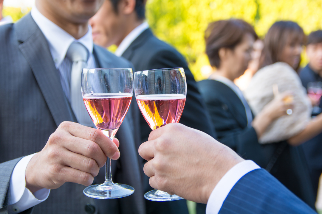 海外パーティーで「どんな会社?」と聞かれたとき<br />10~20秒で効果的に会社説明するコツとは?
