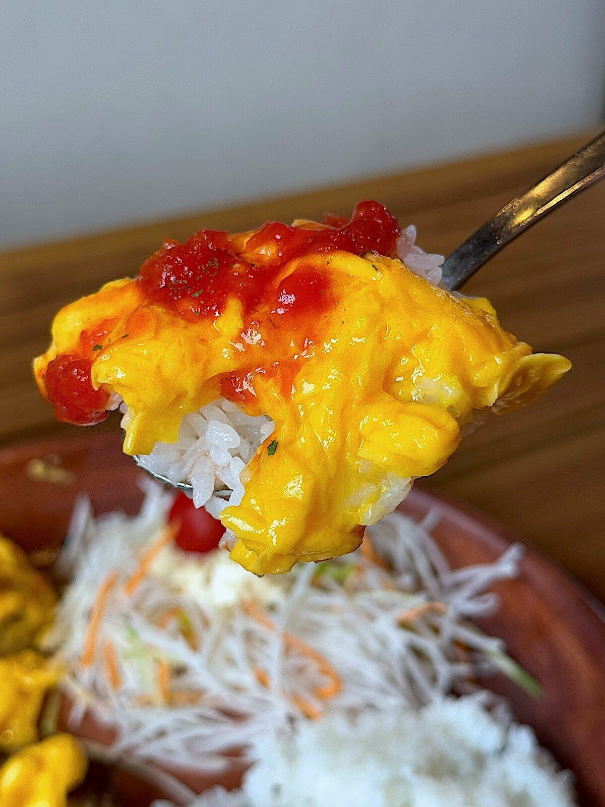 「見た目以上にボリュームが凄い」びっくりドンキーの“夏限定ハンバーグ”がおいしすぎて涙出る「めっちゃ好き」「超オススメです」