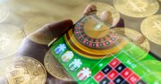 吉本芸人も聴取！オンラインカジノに「違法と知らず」ハマってしまう3つの理由