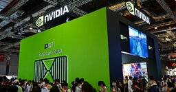 「銀行」と化すエヌビディア、成長鈍化時のリスク増大
