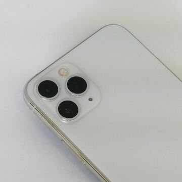 高性能を意識せずに使いこなせる「iPhone 11 Pro」のトリプルカメラ
