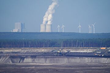 温暖化ガス排出権が最高値圏、先高観で取引広がる