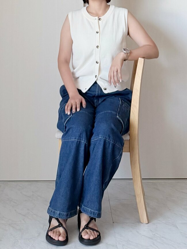 「めちゃくちゃ良い！」「なんでも合わせやすい」GUの“着回しワイドパンツ”が超オシャレ…「落ち感がいい雰囲気」「ルーズなシルエットがお気に入り」《購入レビュー》