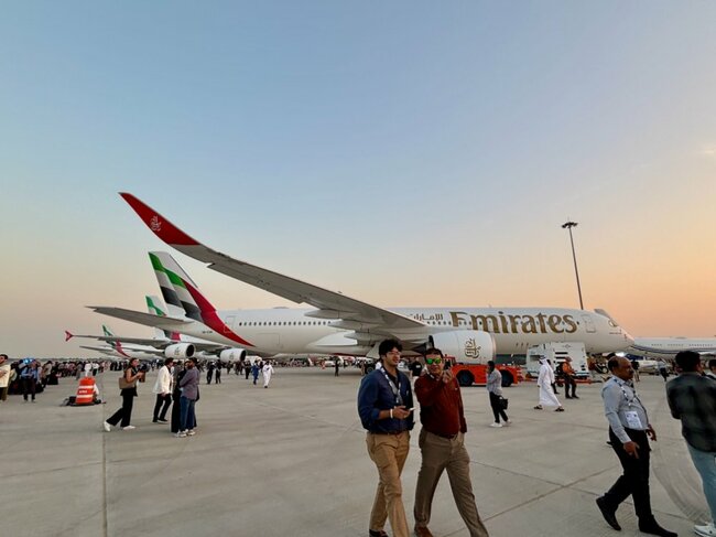 「豪華バーに個室ベッド…」中東エアライン4社の“異次元スペック”を徹底比較