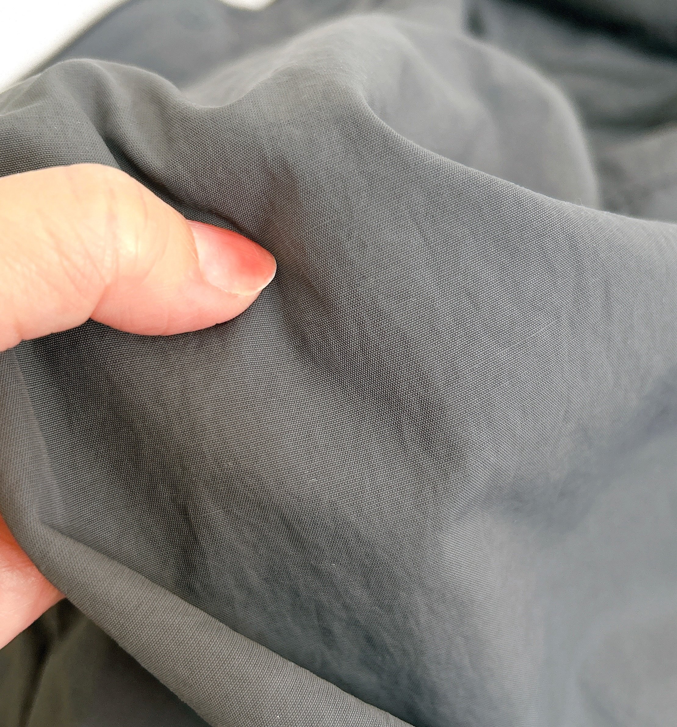 無印良品で“理想すぎる春アウター”見つけた…！UVカット付きで、ふんわり丸みのあるシルエットが可愛い！「スタイル良く見えます」「旅行にピッタリ」