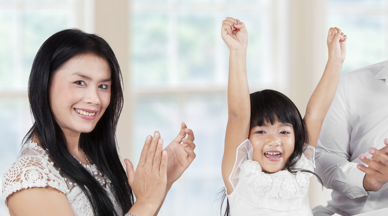 「ほめる子育て」の問題点は「命令」が隠れていること。