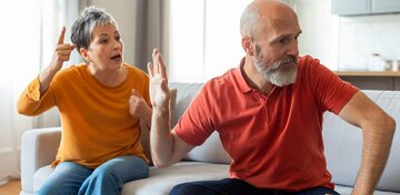 「運動」vs「瞑想」、腹が立った時に気分が静まるのはどっち？