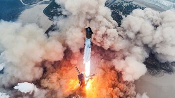 スペースX、火星計画を延期 月探査に注力