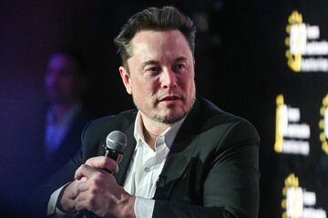 マスク氏のxAI、30億ドル調達に向け投資家が交渉＝関係筋