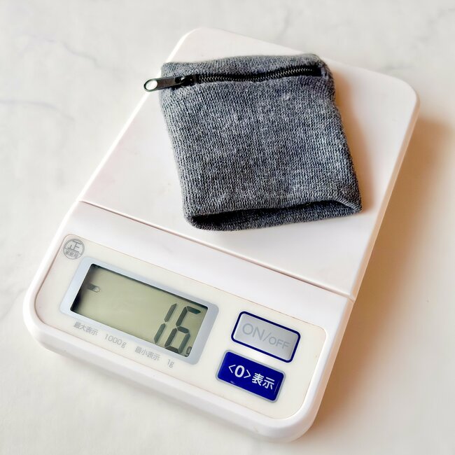 「4件目でやっと見つけた」「ようやく買えた」セリアの“天才すぎるポーチ”ミニ財布がわりに使えて便利！「散歩とかちょっと出るときに便利」