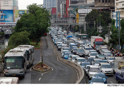 日系自動車メーカーの独壇場<br />インドネシア投資殺到の懸念