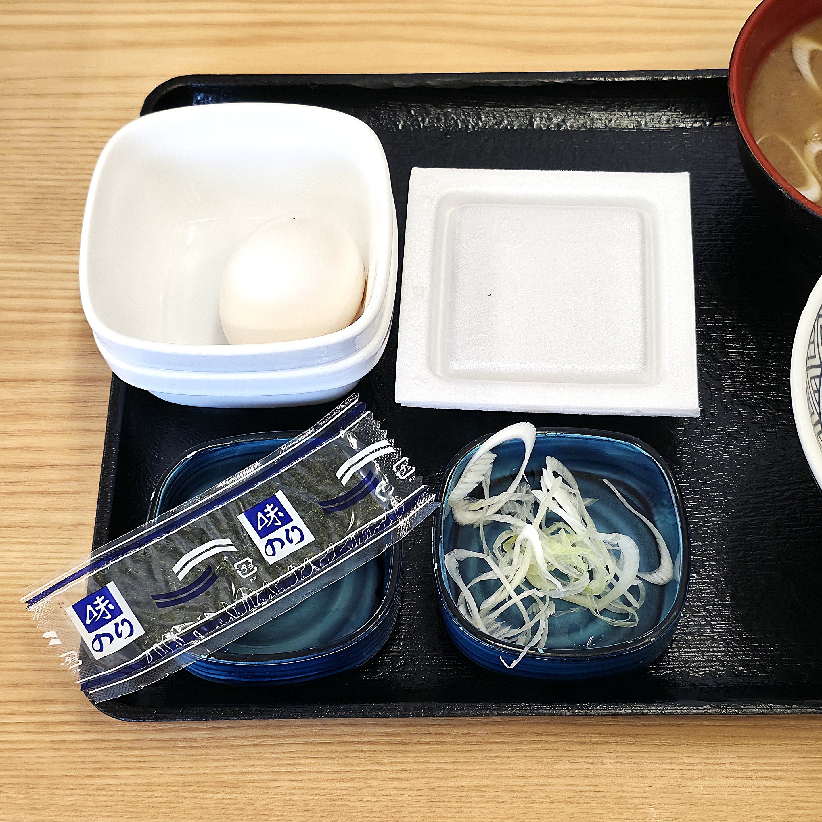 「腹パンになれる」「すっかりハマってしまった」吉野家の“盛りだくさんモーニング”ご飯のおかわり無料が嬉しすぎる！