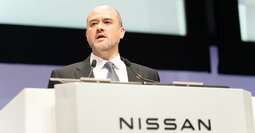 日産の国内販売140万台→47万台に激減！「買いたい車がない」状態でホンハイと協業すればBYDに勝てるの？