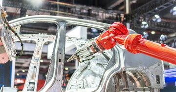 日本は世界2位の「産業用ロボット」大国！ 面白すぎる歴史とは？