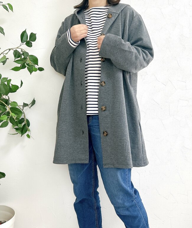 お尻までまるっと隠せる！しまむらの「1969円カーディガン」サッと羽織るだけでオシャレだし、ぽっこりお腹も目立ちにくい！