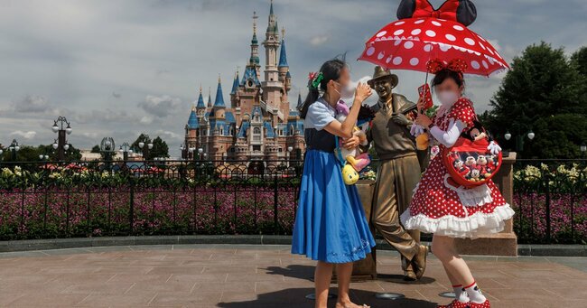 東京ディズニーで働くキャストをなじる常連客、「ミニーおばさん」の謎