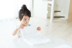 子どもの発想力・自立心の鍛え方(6)「お手伝い」させる~「係」として任せ不便を忍ぶ