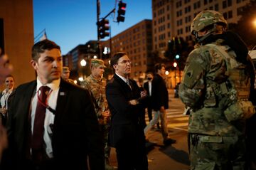 トランプ氏、国防長官解任を検討していた　軍投入巡り