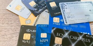 クレジットカードの「ICチップ」の形状が、カードによって異なる理由を解説！「ICチップ」のデザインは搭載された機能や製造元によって変わることが判明！