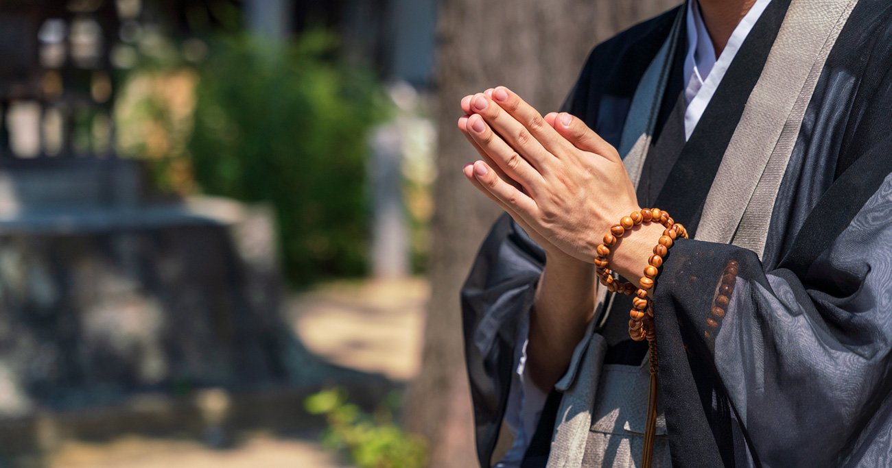 「女が寺を継ぐって聞いてビックリ」「ですよねー」住職になると決心した女性3人の思い