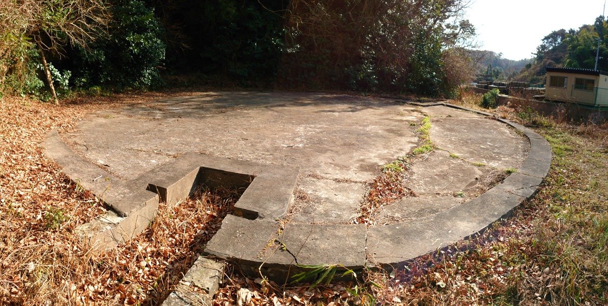 【戦後80年】千葉県の公園に残る「奇妙な階段」、その悲しすぎる目的とは〈再配信〉