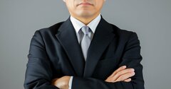 職場の士気をダダ下げるリーダーの特徴・ワースト1