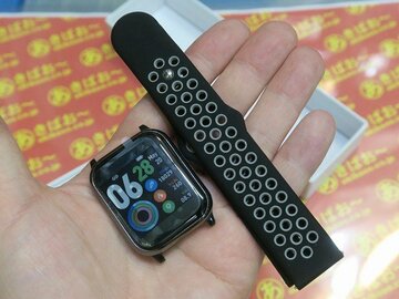 血圧や消費カロリーもわかる2750円のスマートウォッチ