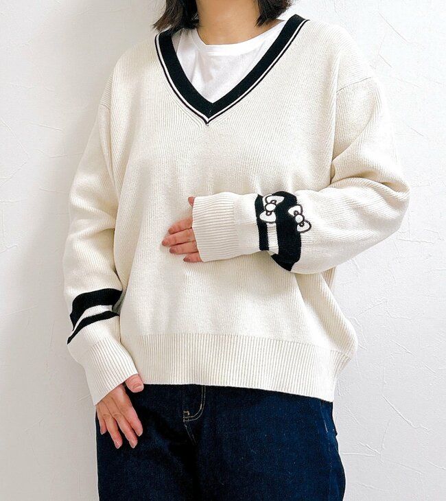 グローバルワークは天才なの…？主張しすぎない「キティちゃんの春ニット」さりげないデザインが可愛すぎる！