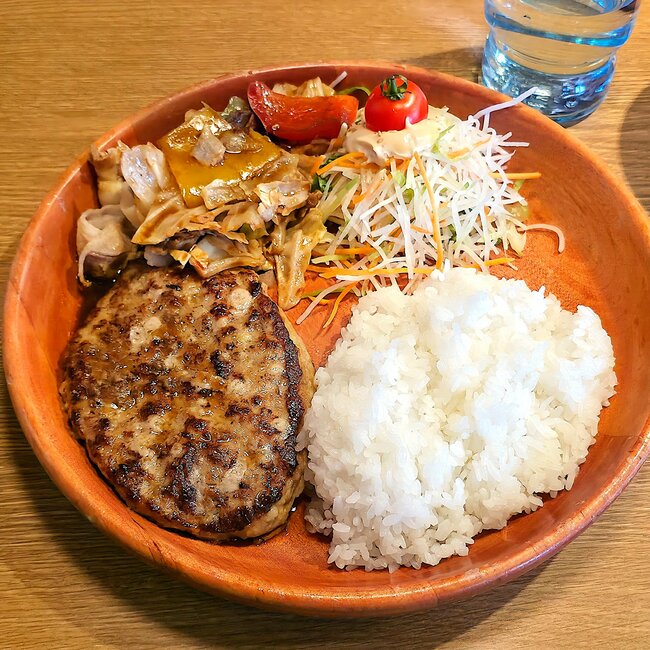 【2026年最新版】びっくりドンキーで食べてよかった「絶品メニュー」15選