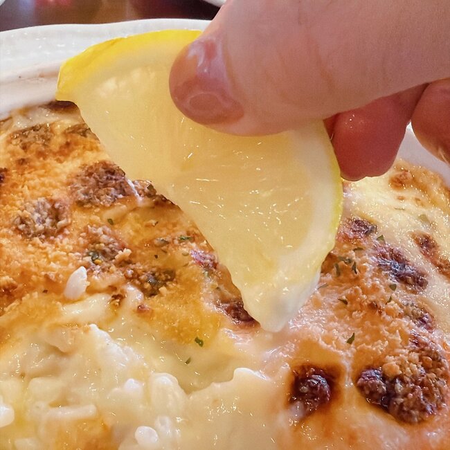 「本当に発明」「天才ですね」ロイヤルホストの“高級ホテルみたいなランチ”に感動が止まらない…！「40年程前から大好き」《実食レビュー》