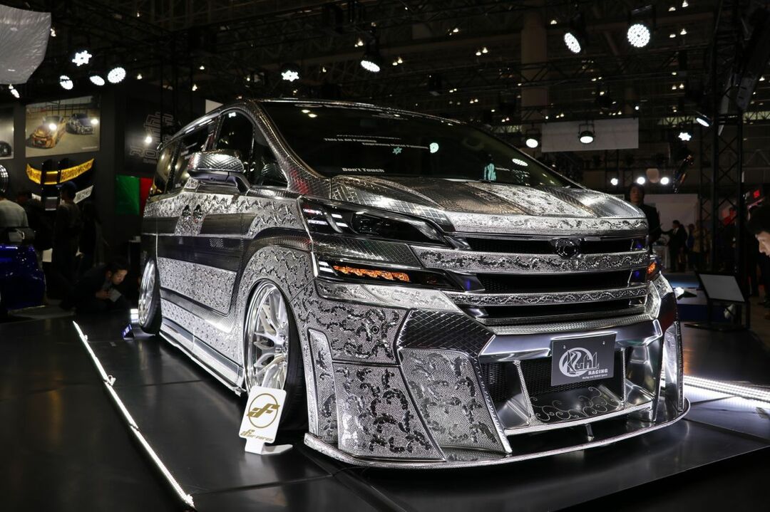 海外で最も注目されている自動車ショー<br />東京オートサロン2017に日本の今がある