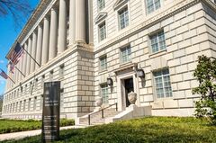 米、先端半導体に輸出規制　中国の軍事転用阻止へ