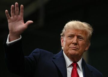 【社説】トランプ氏アイオワで大勝、返り咲きに弾み