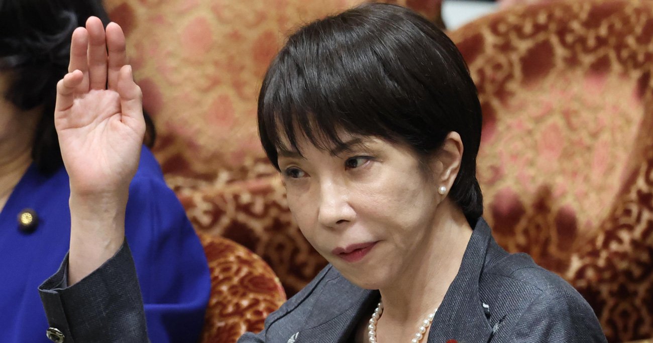 衆院予算委員会で答弁に臨む高市早苗首相