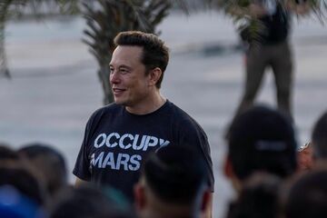 マスク氏とツイッター、6日に反訴内容修正など議論へ