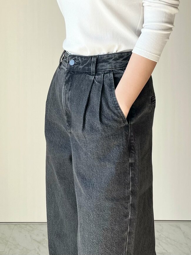 「スタイル良く見えます！」GUの“1490円デニム”気になる太ももをカバーできて嬉しい！「色違いを2着買った」「自然とお尻が上がって見える」