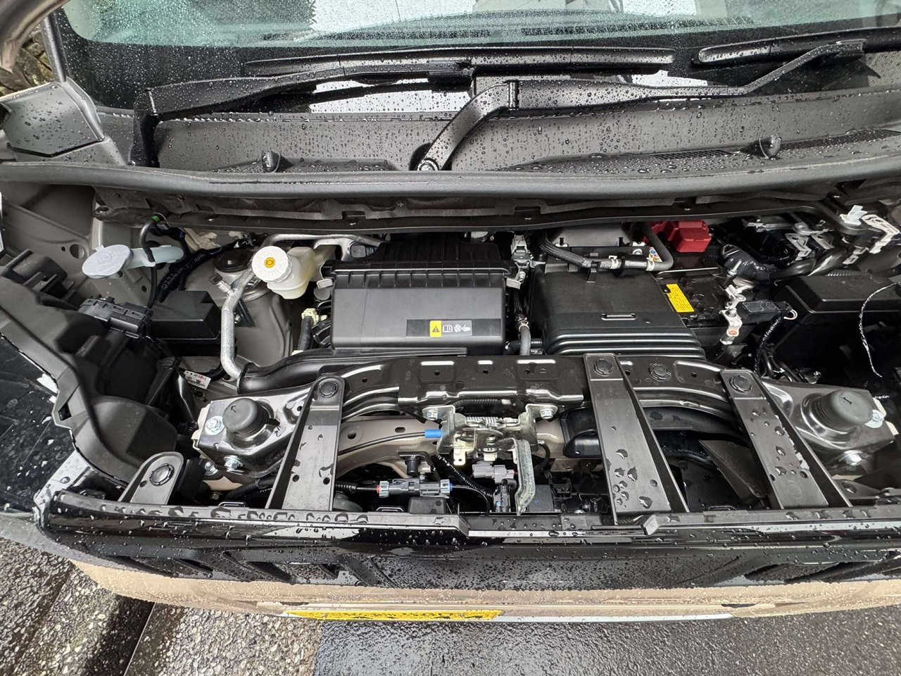 新型デリカミニのエンジン