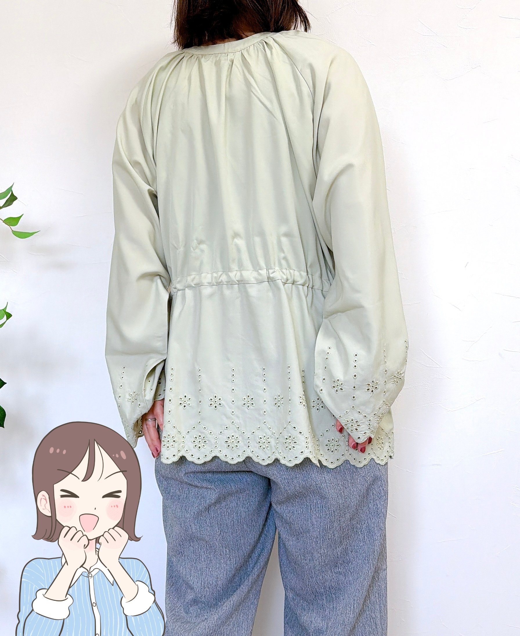 「まさかワークマンでこんな可愛いブラウスに出会えるとは！」1780円の“華やかトップス”ふんわりしたシルエットが素敵！「とても可愛いデザインで気に入りました」「サラッとしていて着心地よいです」