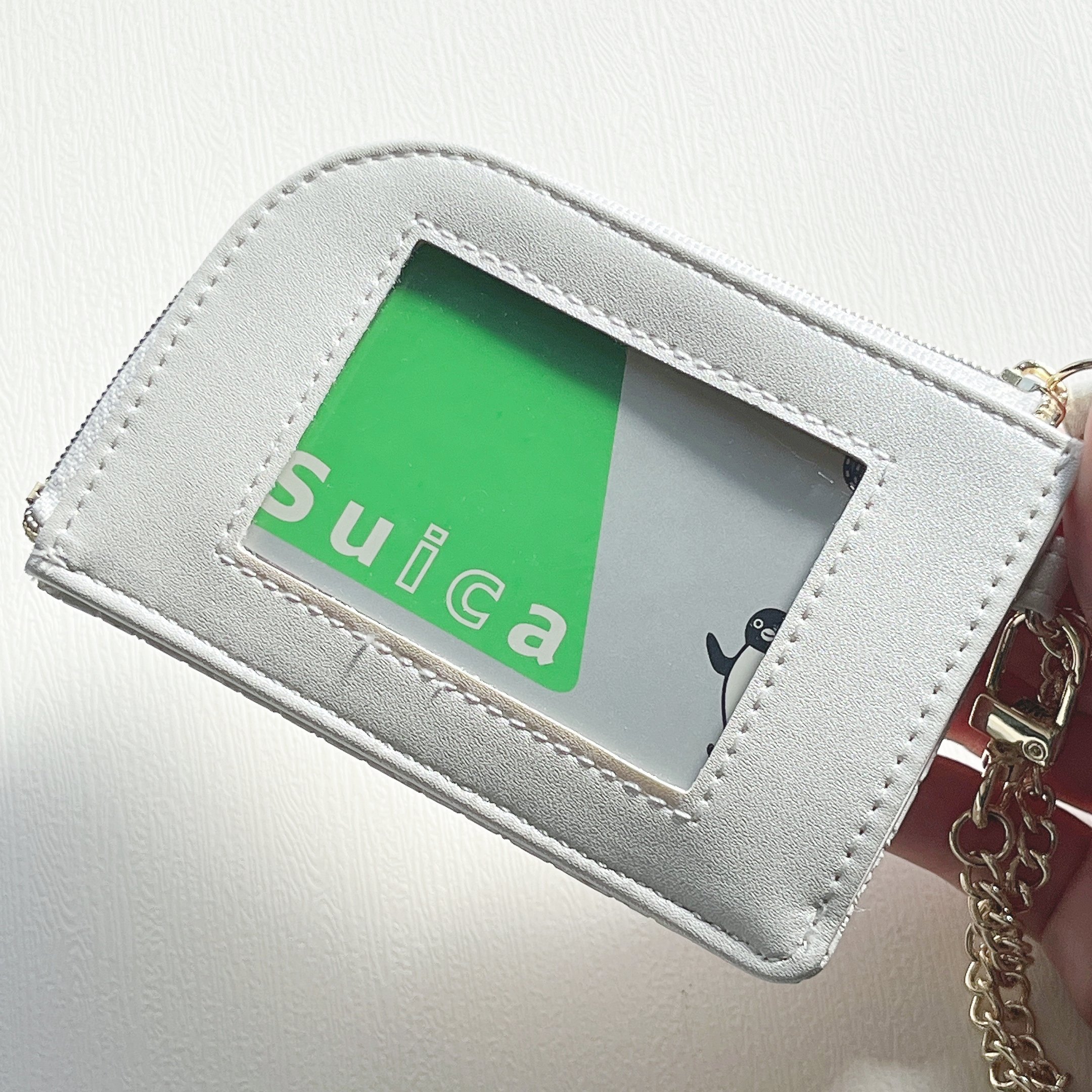 もう普通の財布に戻れない…！アフタヌーンティーの「高見えミニ財布」薄いのに鍵もカードも入って優秀なの！