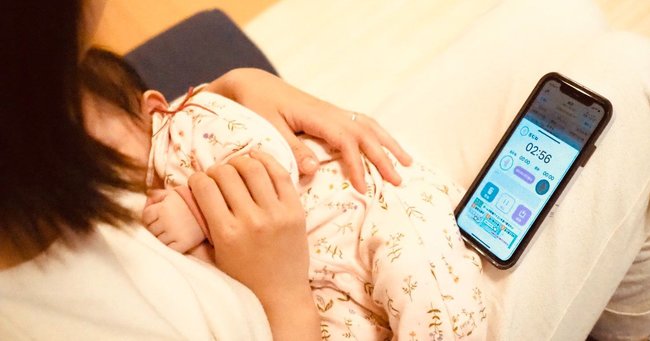 「子育テック」の新常識、陣痛も授乳もアプリで管理