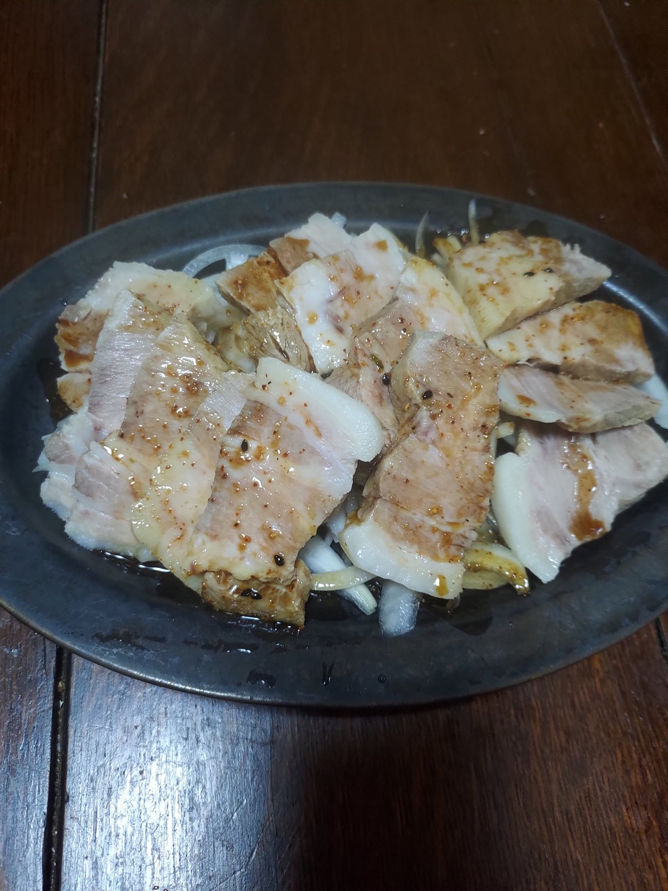 コンビニ飯ばかりの人に伝えたい「世界一簡単な肉料理」