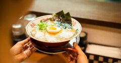 ラーメン店で妻が「お腹すいてないから、2人で1杯でいいよ」→非常識な提案に何と返すのが正解？