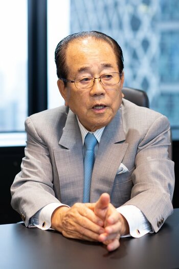 外食業界のレジェンド　横川竟会長と語る　ポストコロナに必要な人材育成戦略とは？