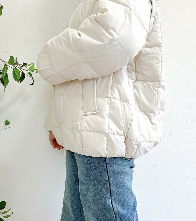 マフラーいらずの暖かさ!ワークマンの“ぱかぽかアウター”気温5度でも冷たい風を通さなくて快適!「冬の1番寒い時期でも安心」「軽いし暖かい」