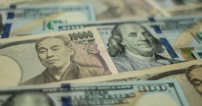 日銀政策以外にも「円高」促す3つの理由、120円割れのリスクも