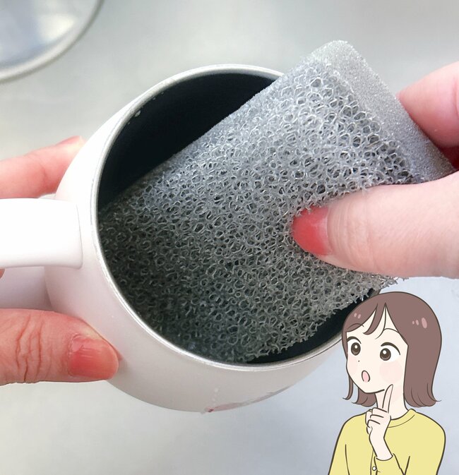 3時間経ってもあたたか～い！アフタヌーンティーの「ぷっくりマグカップ」レトロないちご柄がかわいすぎる！