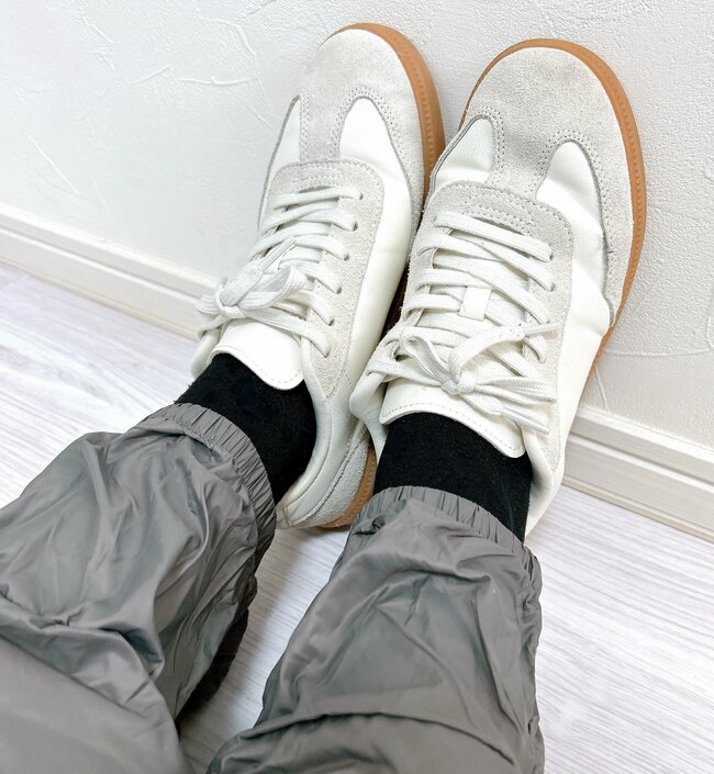 「冬の必需品!」ワークマンの“寝袋みたいなパンツ”がポカポカすぎて手放せない…!「寒さゼロ!」「暖かくてやめられない」