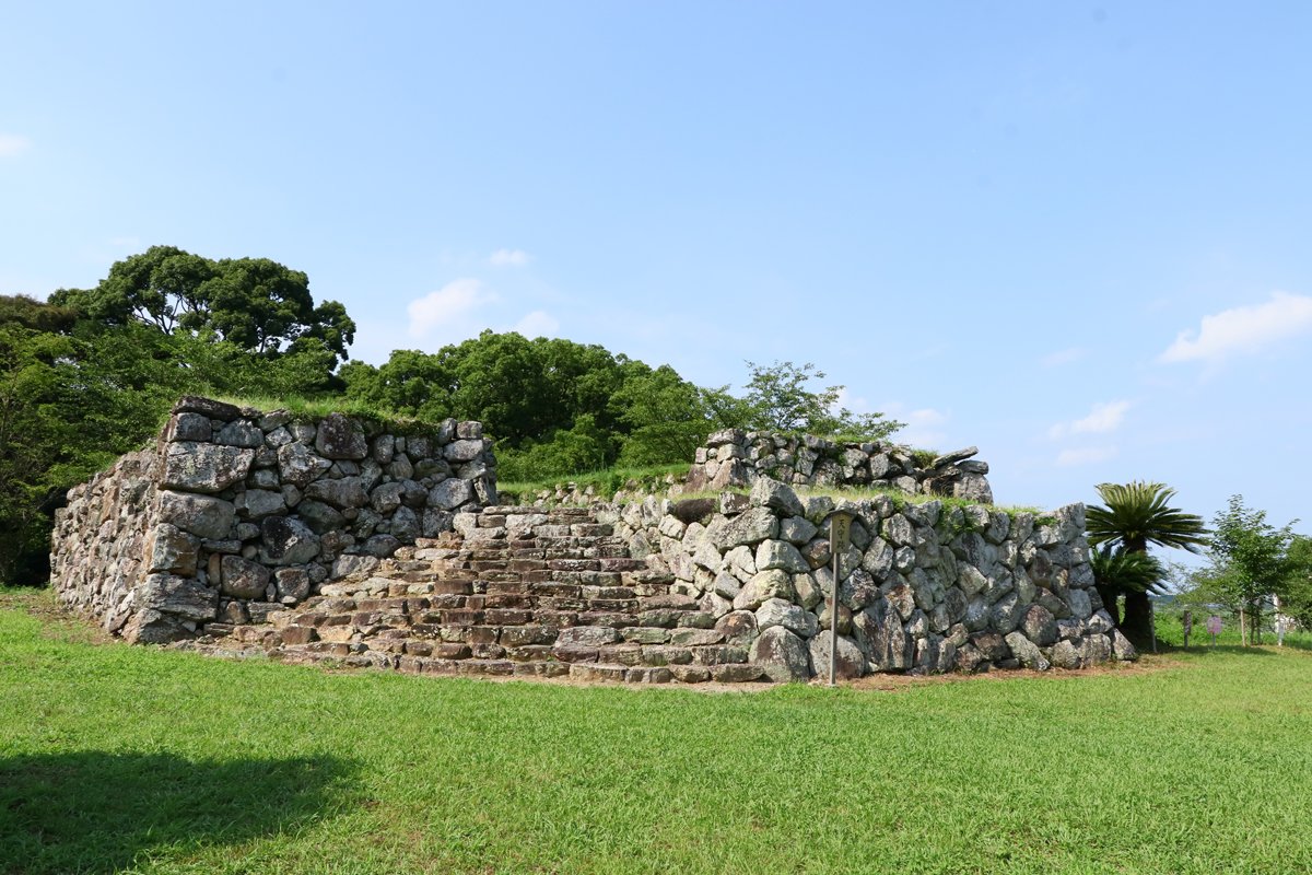 田丸城の天守台